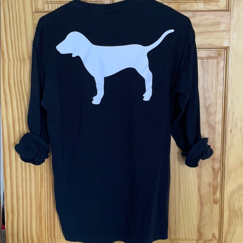Victoria’s Secret Pink long sleeve logo tee